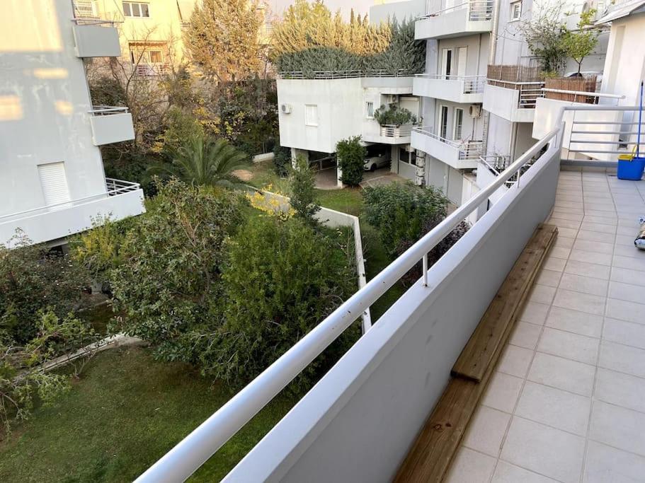 Spacious And Sunkissed 3Br & 2 Bathrooms Apartment Athens Exterior photo