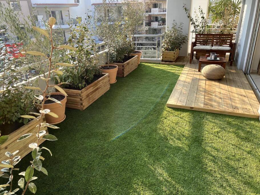 Spacious And Sunkissed 3Br & 2 Bathrooms Apartment Athens Exterior photo